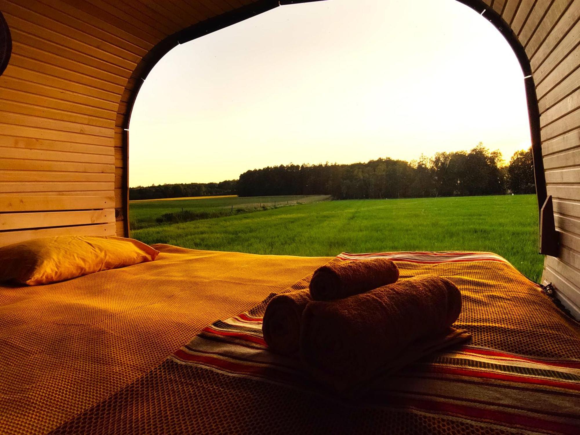 Under Canvas Bornholm Ostermarie Esterno foto