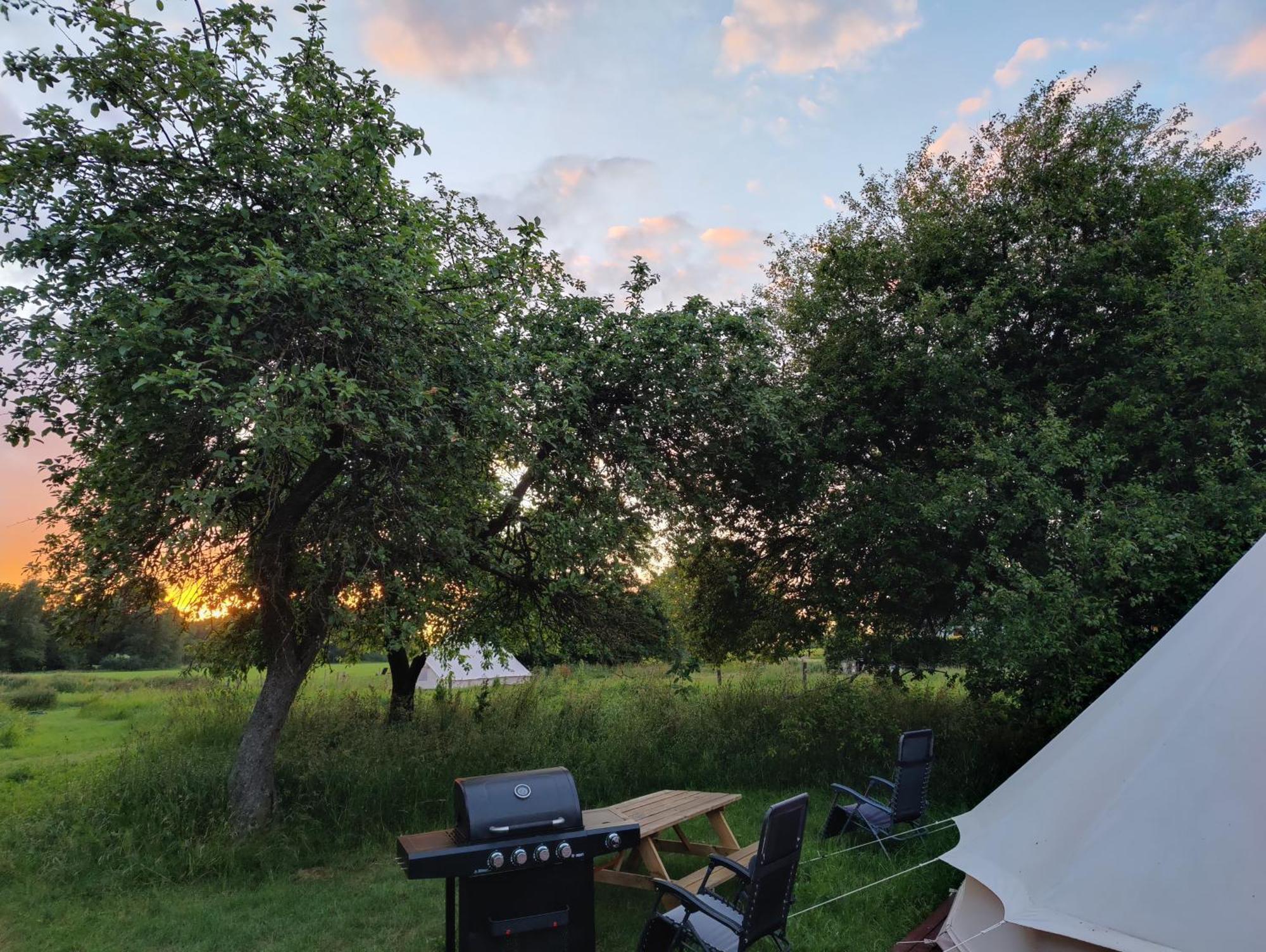 Under Canvas Bornholm Ostermarie Esterno foto